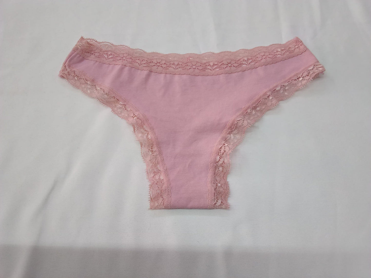 Panty con Encaje y Diseño Bordado "Vision"