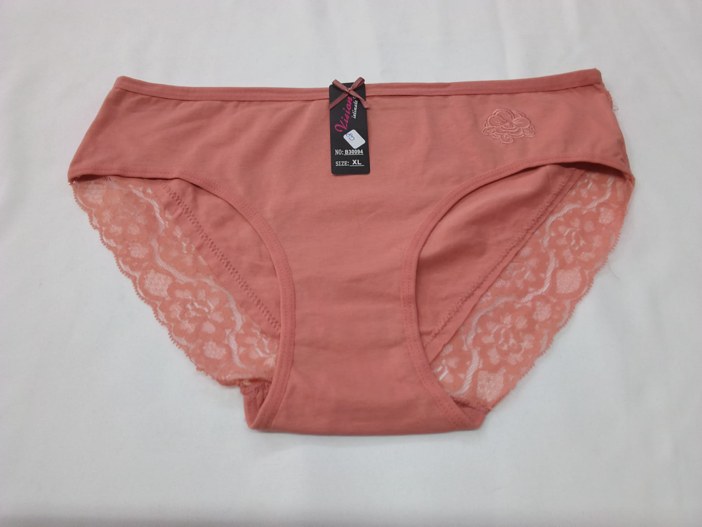 Panty con Encaje Floral y Diseño Bordado "Vision"